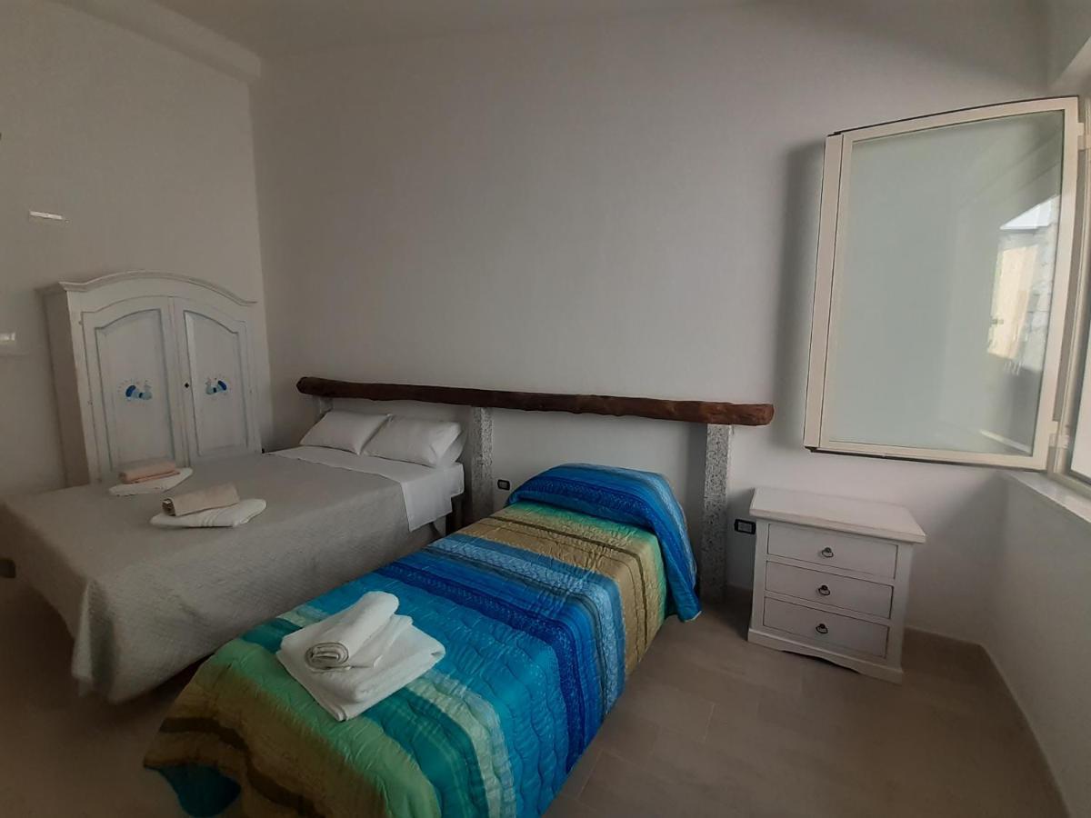 Bed And Breakfast Murales 오르고솔로 외부 사진