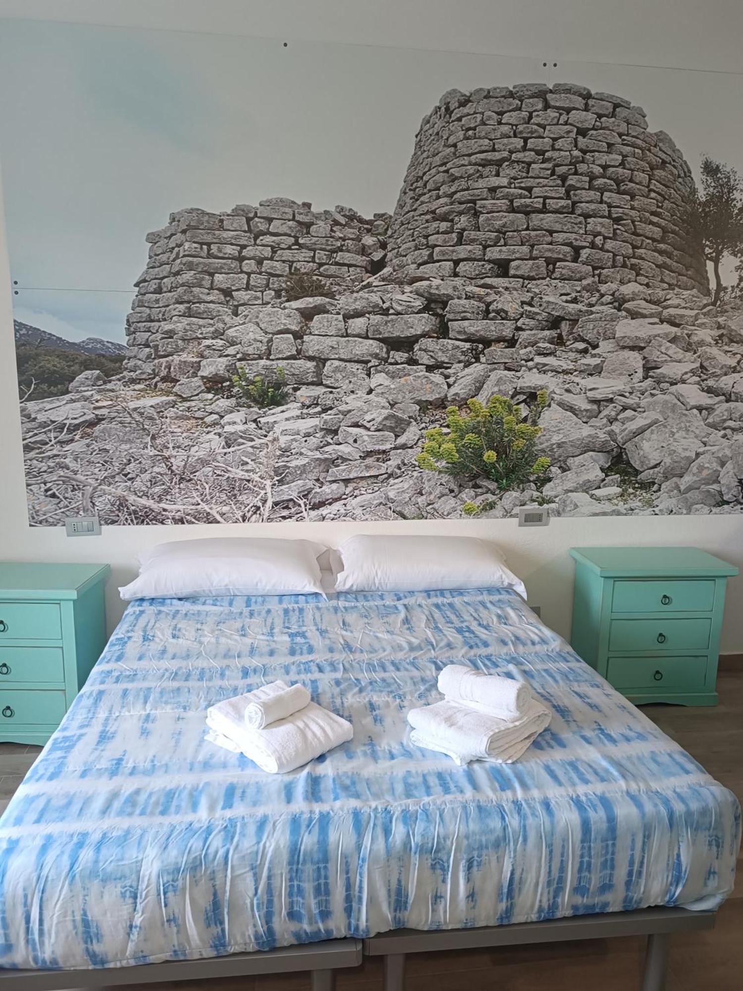Bed And Breakfast Murales 오르고솔로 외부 사진